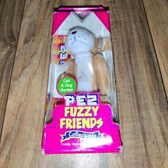 PEZ FUZZY FRIENDS BRUTIS THE BULLDOG CANDY DISPENSER 2002 CAT &DOG SERIES. Packa - Picture 1 of 7